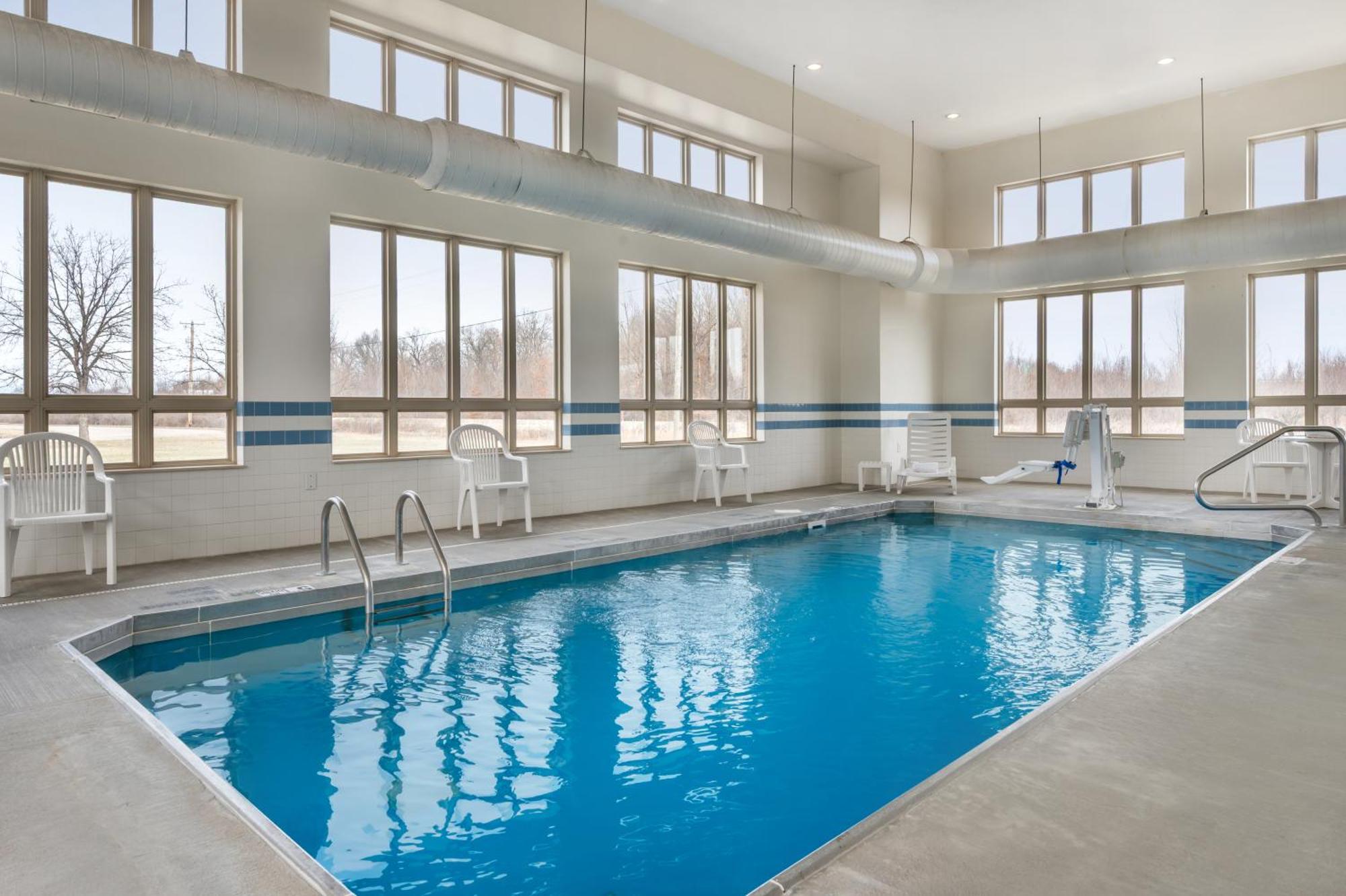 Quality Inn & Suites Rockport-Owensboro North Gold Award Winner Екстер'єр фото